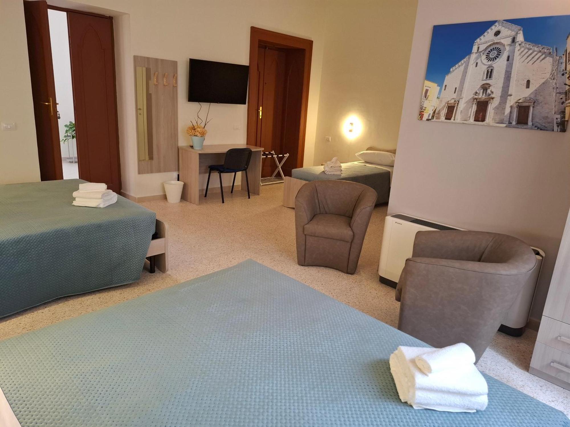 Bed and Breakfast Lupi E Agnelli Барі Екстер'єр фото