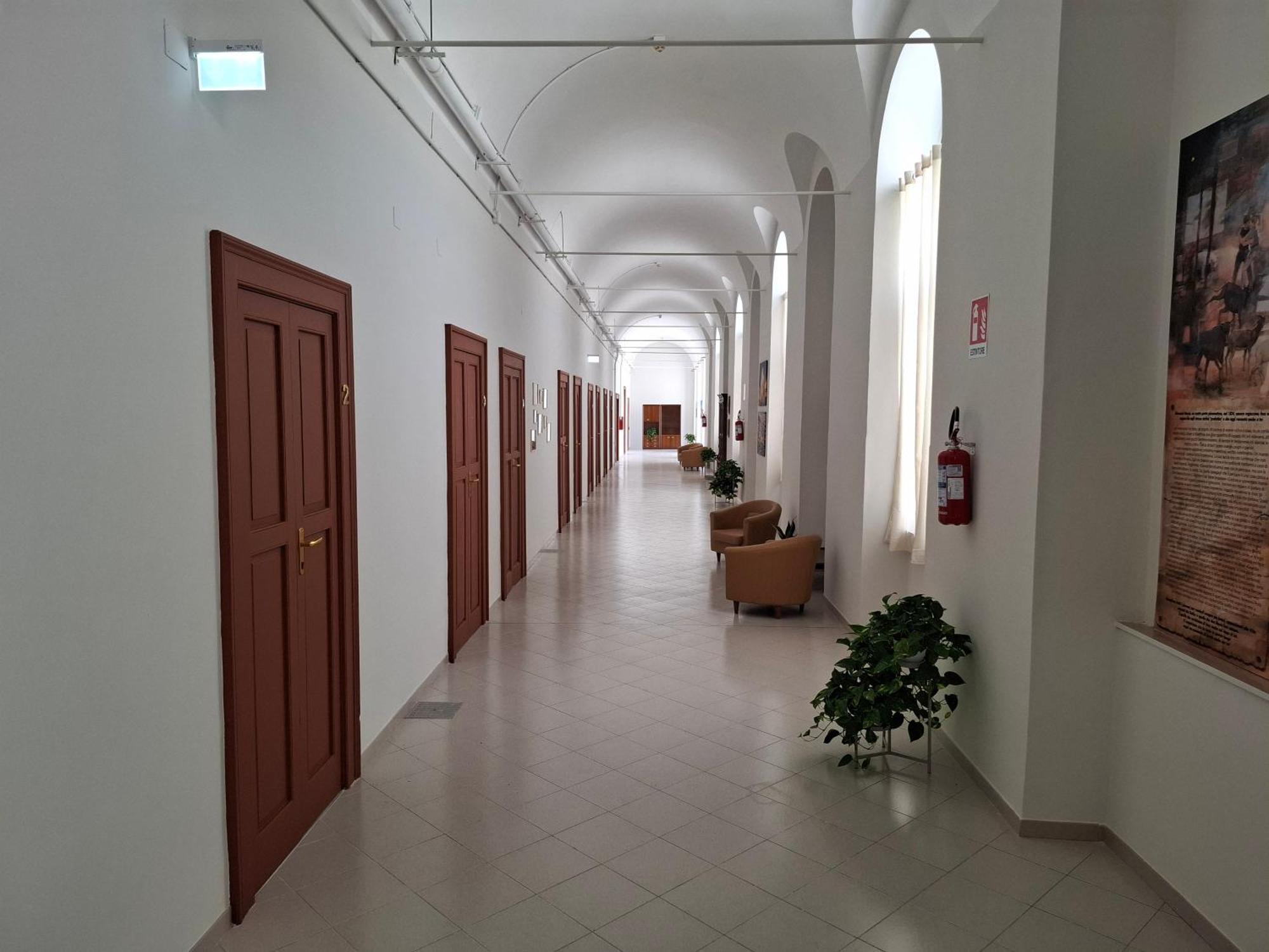 Bed and Breakfast Lupi E Agnelli Барі Екстер'єр фото